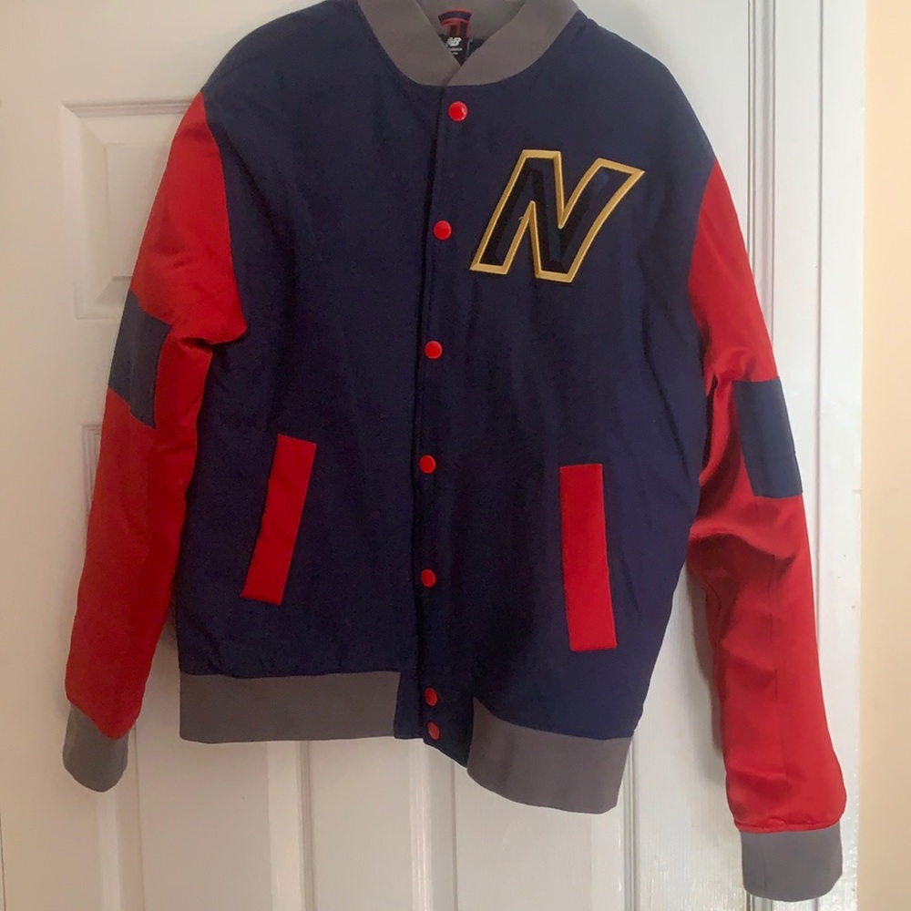 New balance coat wore once